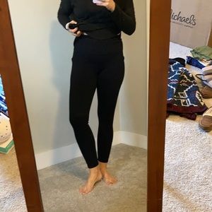 Black exercise leggings